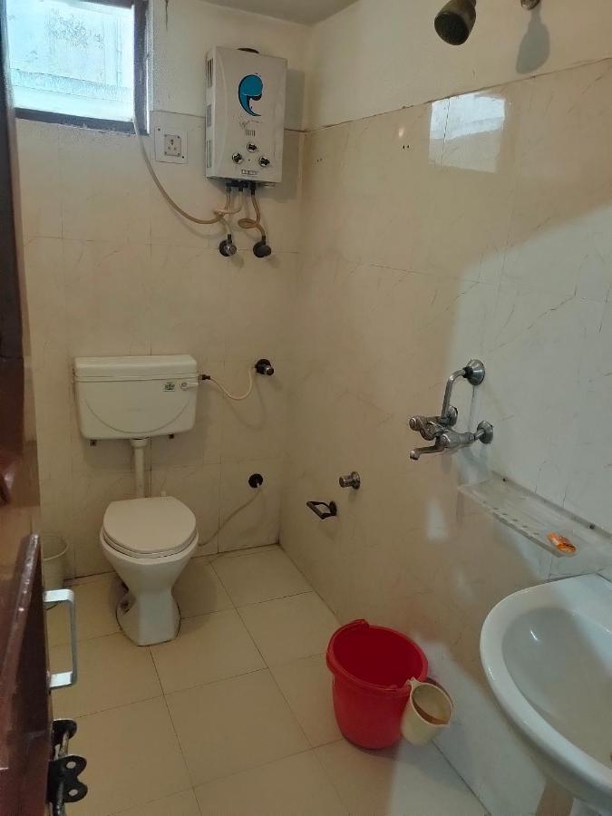 Royal Guest House Bharatpur Bagian luar foto