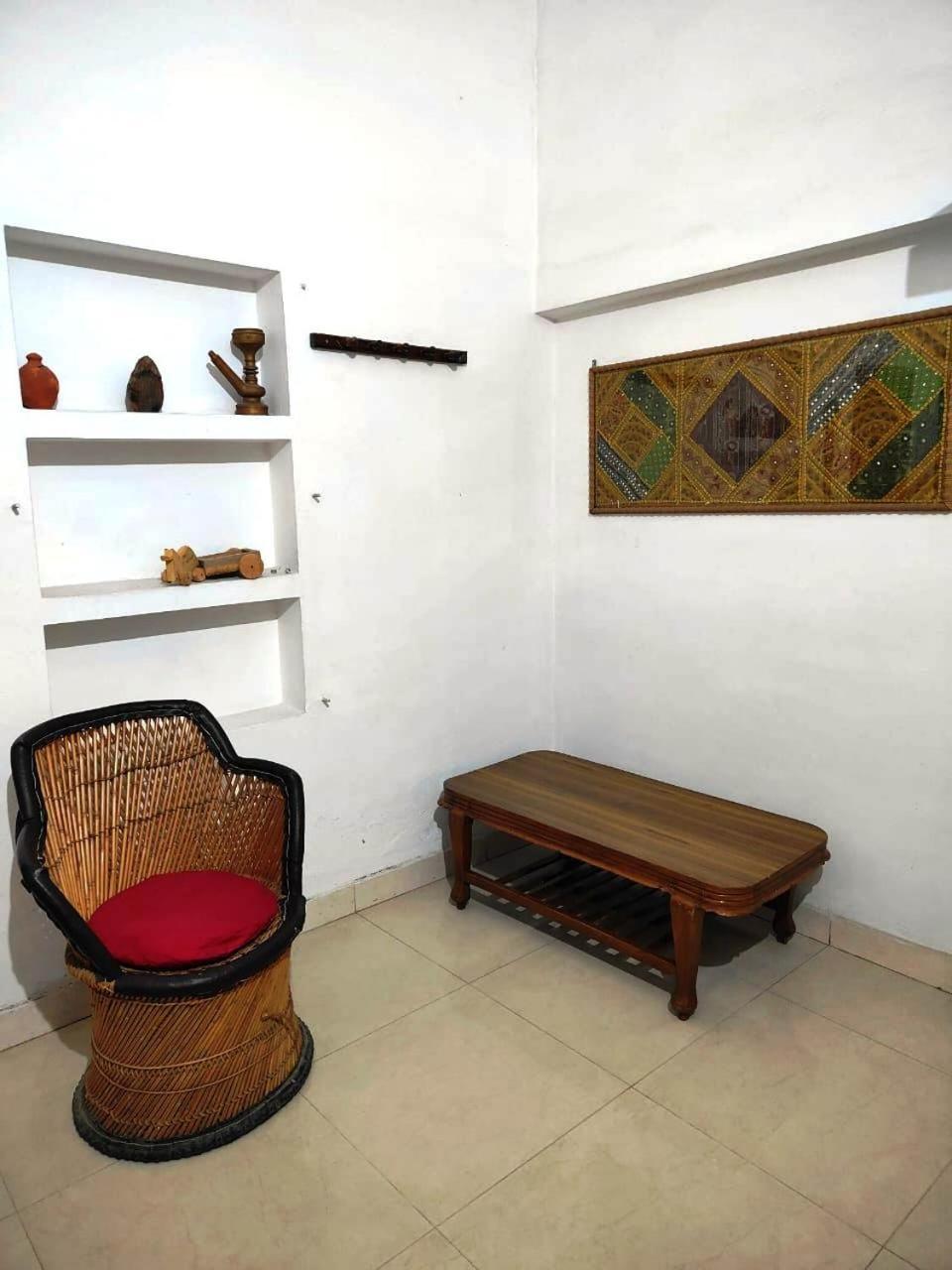 Royal Guest House Bharatpur Bagian luar foto